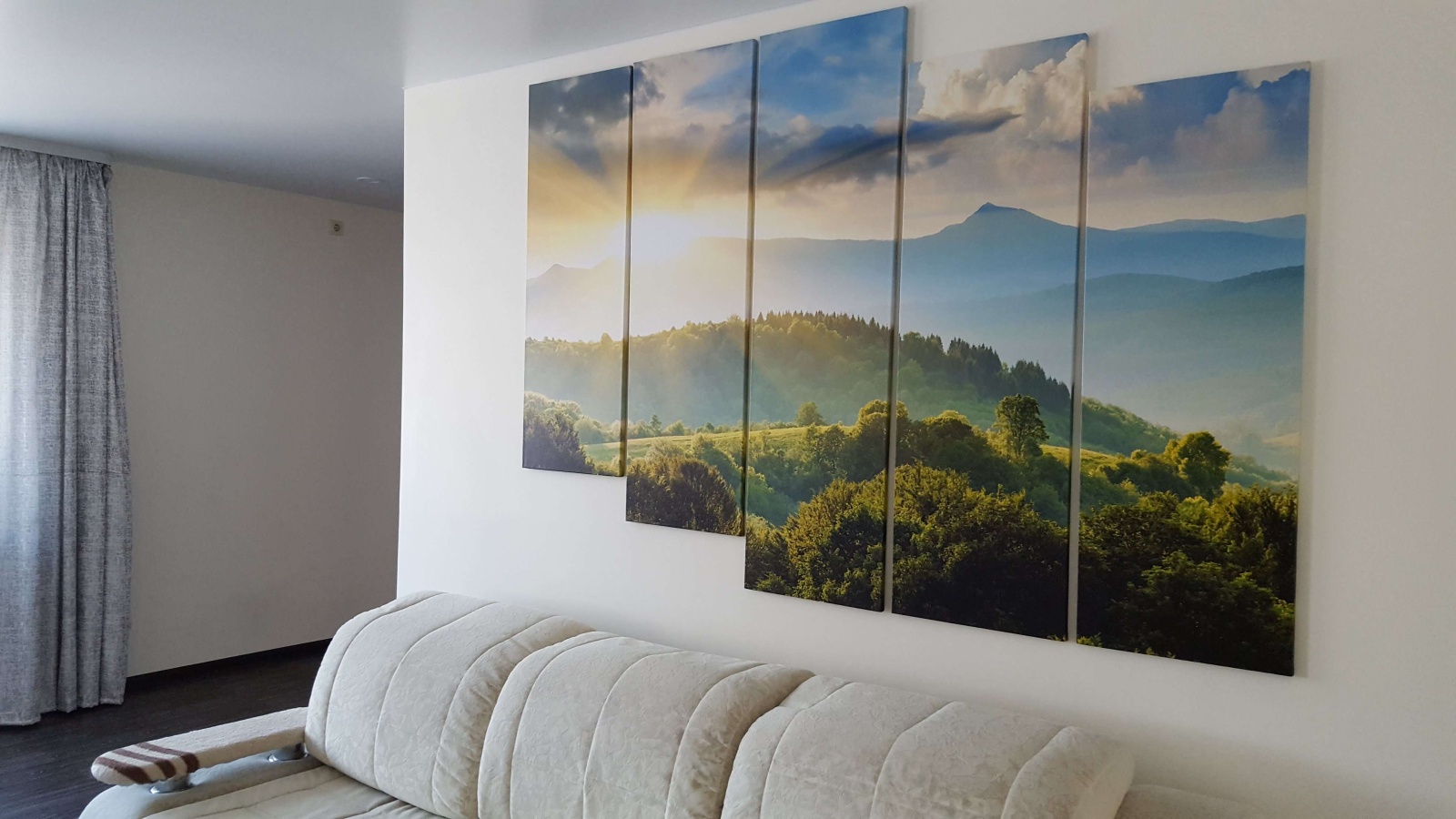 Двухкомнатная квартира на проспекте 100-летия Владивостока 46