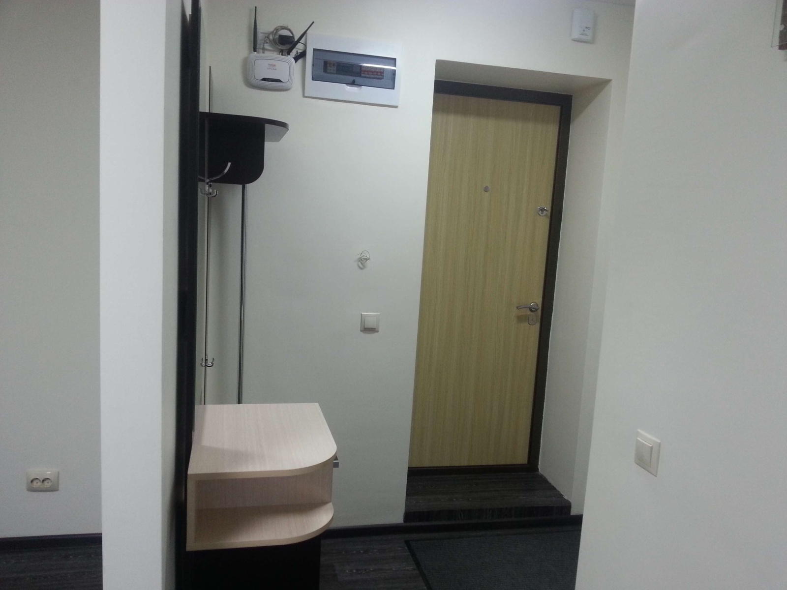 Двухкомнатная квартира на проспекте 100-летия Владивостока 46