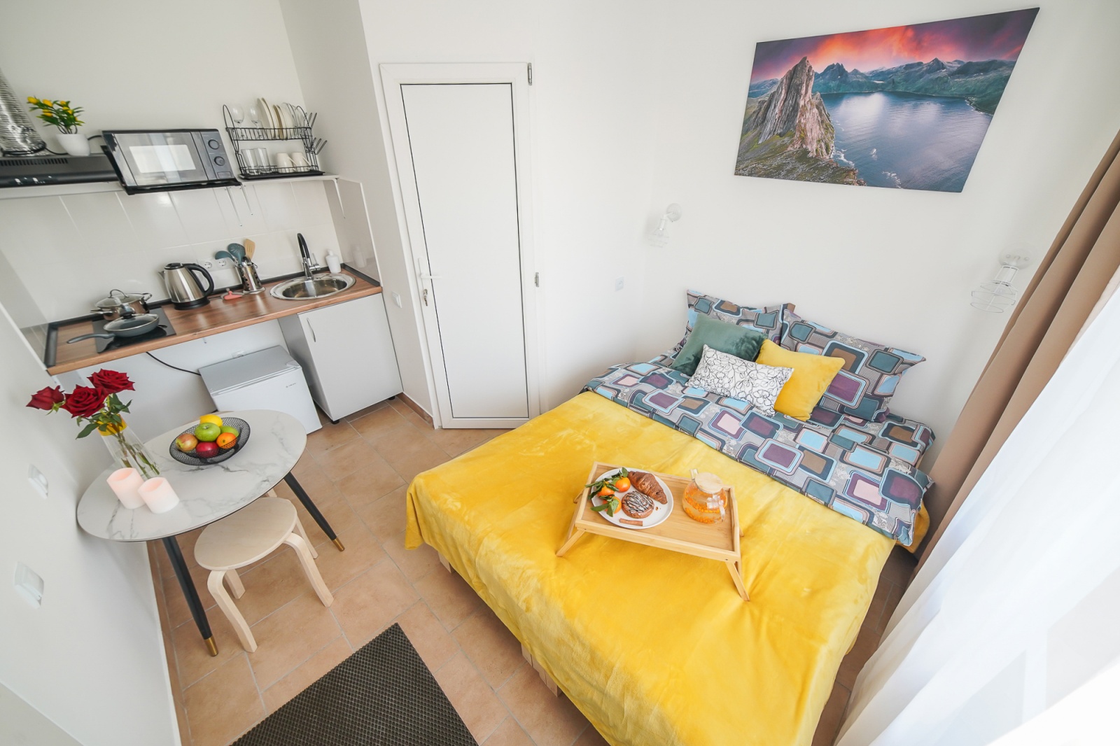 Уютная 1-комнатная квартира • 12 м² • До 2 гостей