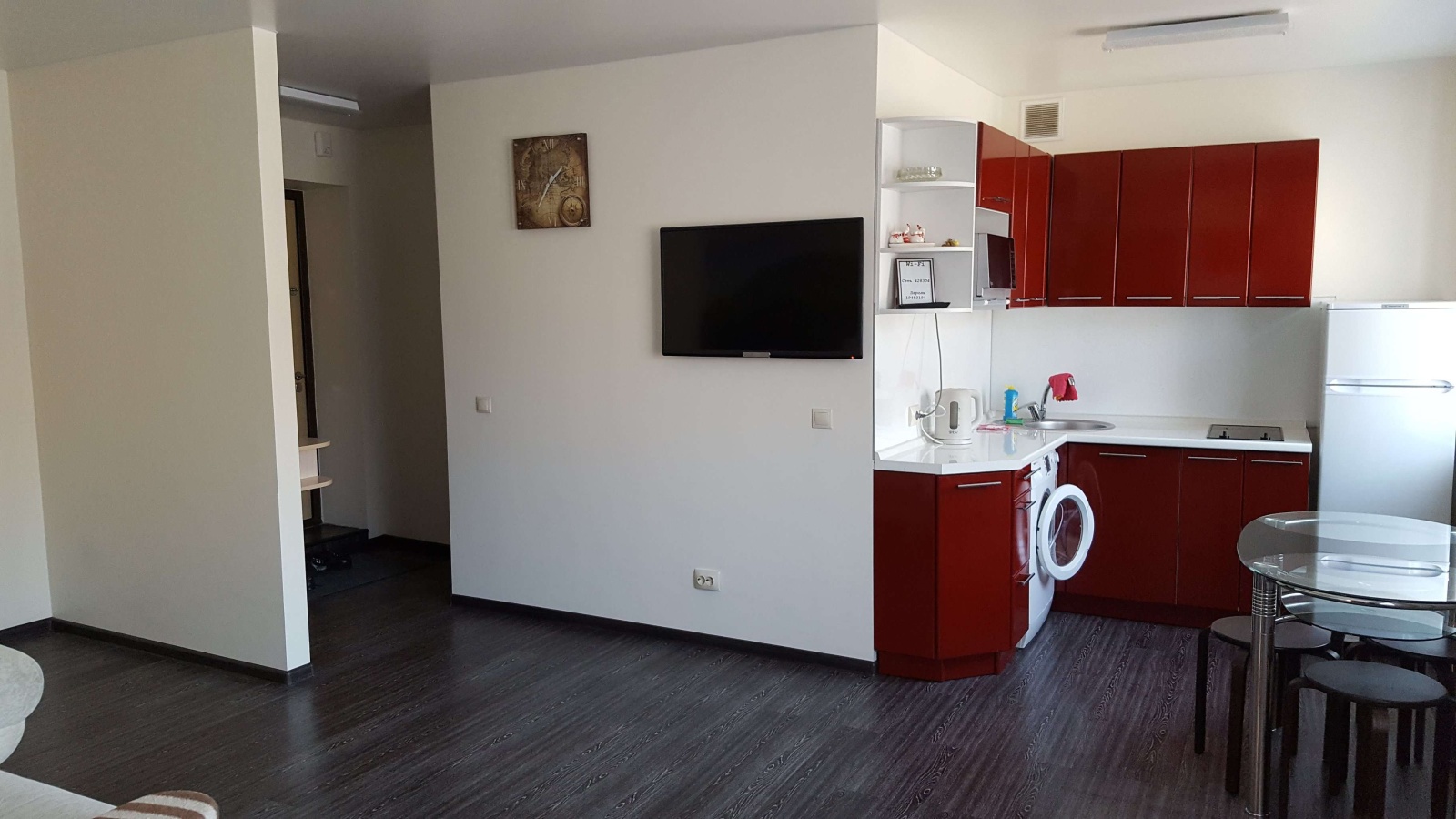 Двухкомнатная квартира на проспекте 100-летия Владивостока 46