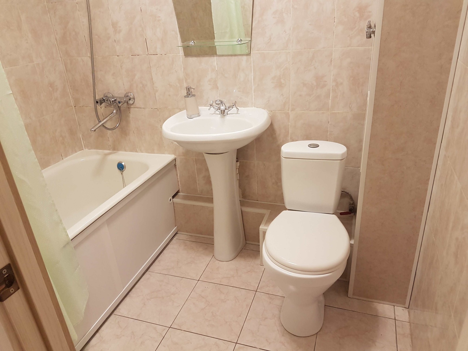 Двухкомнатная квартира в самом центре Владивостока