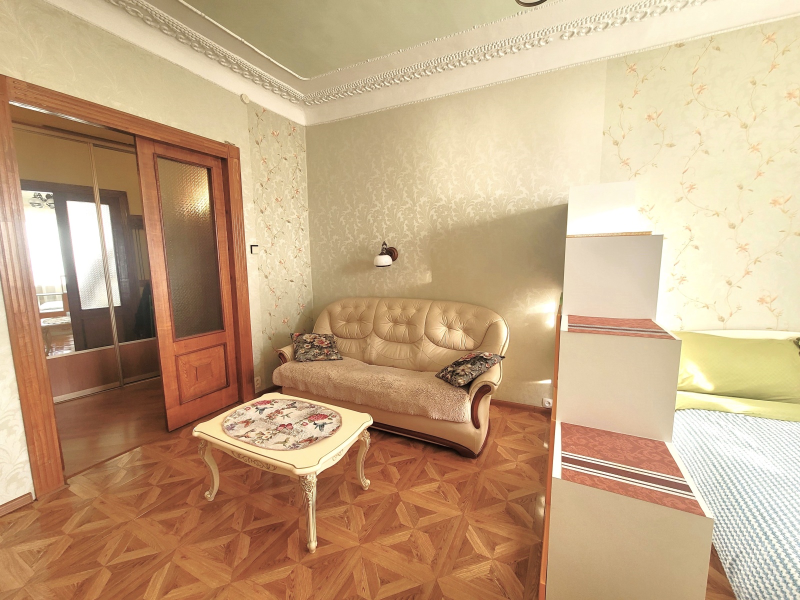 2к кв Home Time Apart для 6 гостей с шикарным видом в центре Владивостока