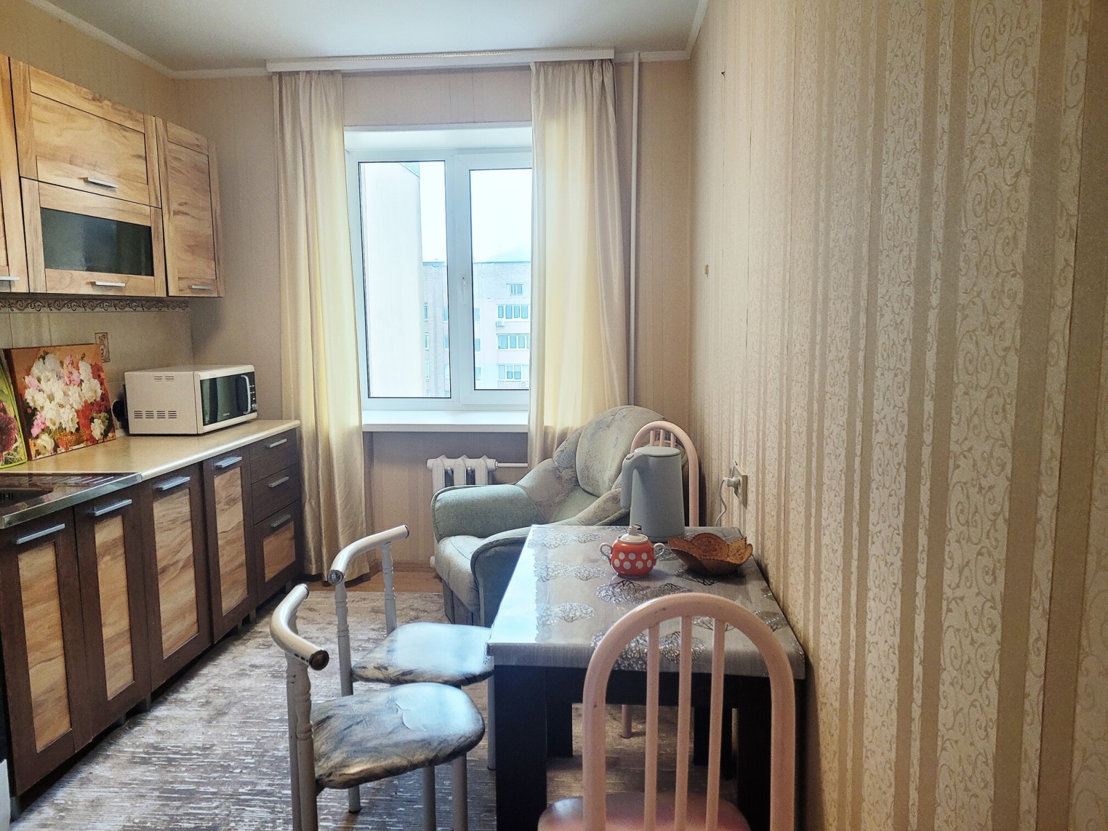 1к кв Home Time Apart для 4 гостей рядом с Нагорным парком