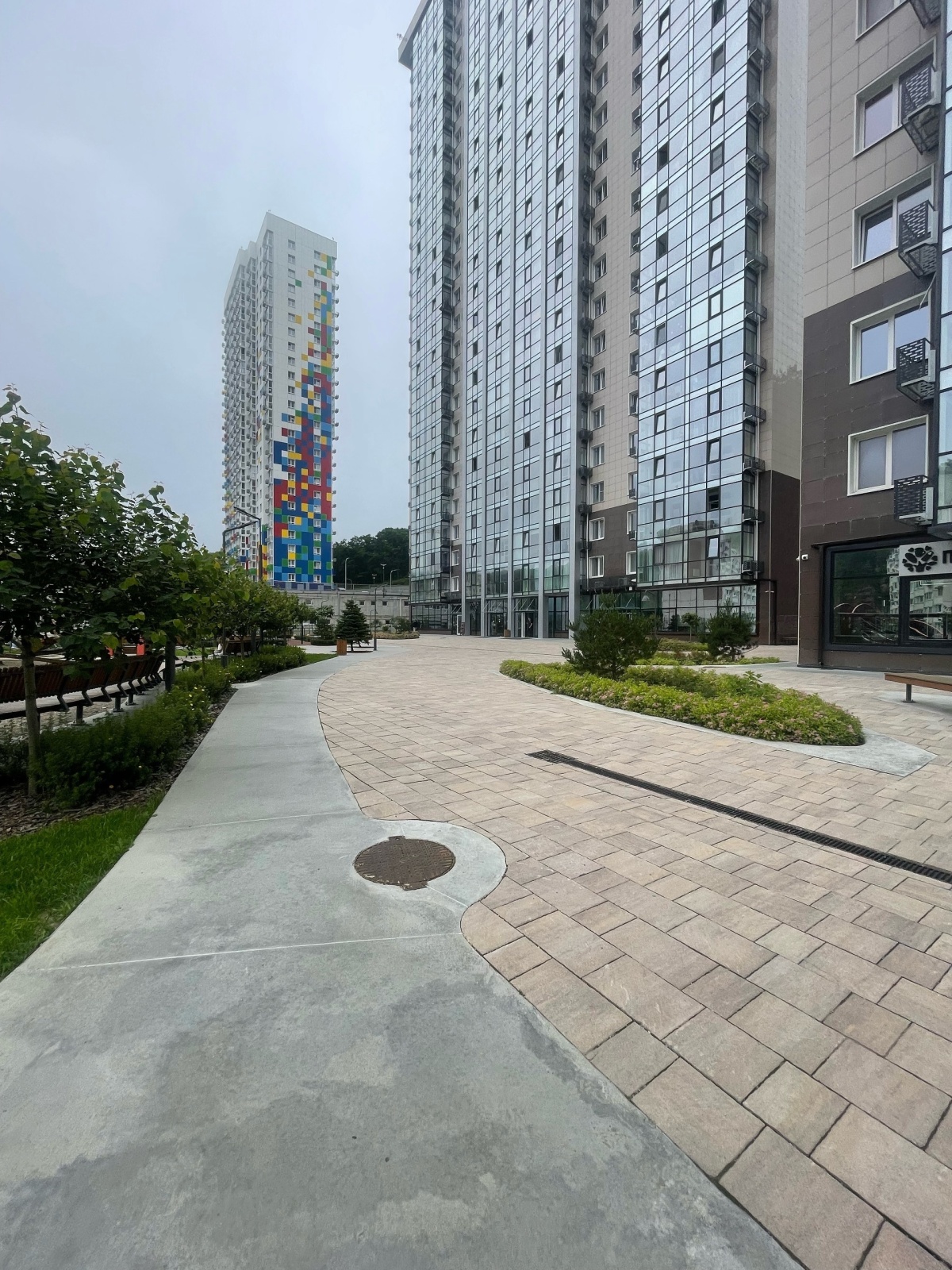 Красивая светлая квартира в городе Владивосток.