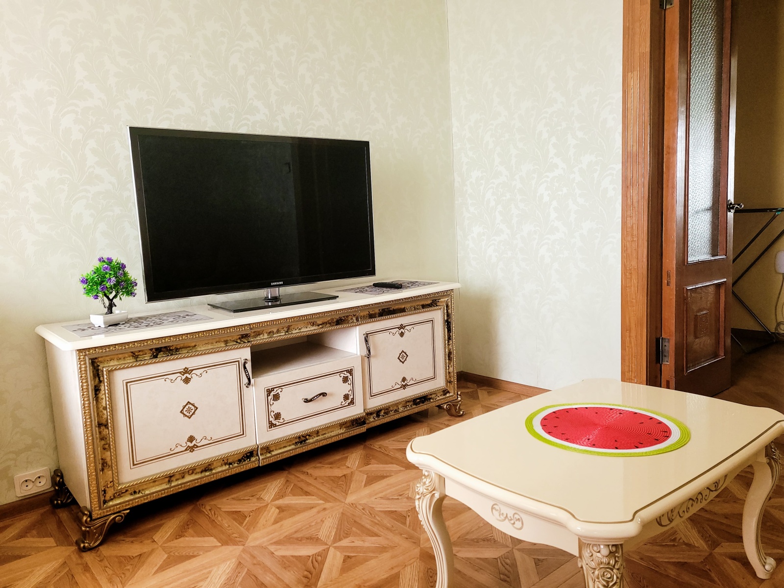 2к кв Home Time Apart для 6 гостей с шикарным видом в центре Владивостока