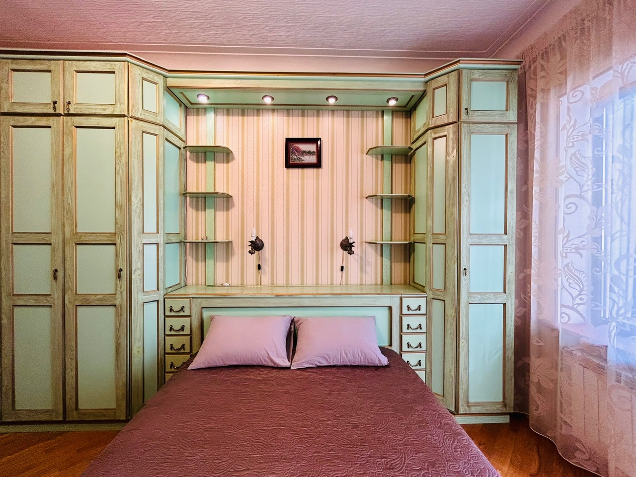 2-х комнатная квартира с высокими потолками в центре Владивостока