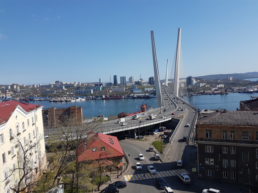 СОЛНЕЧНАЯ квартира в самом центре Владивостока